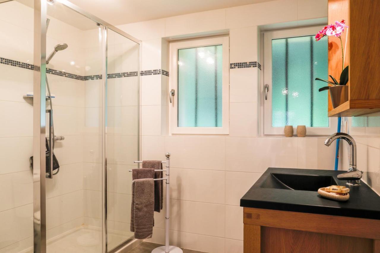 Country House - La Charbonniere Βίλα Continvoir Εξωτερικό φωτογραφία