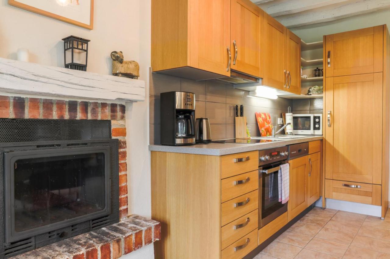 Country House - La Charbonniere Βίλα Continvoir Εξωτερικό φωτογραφία